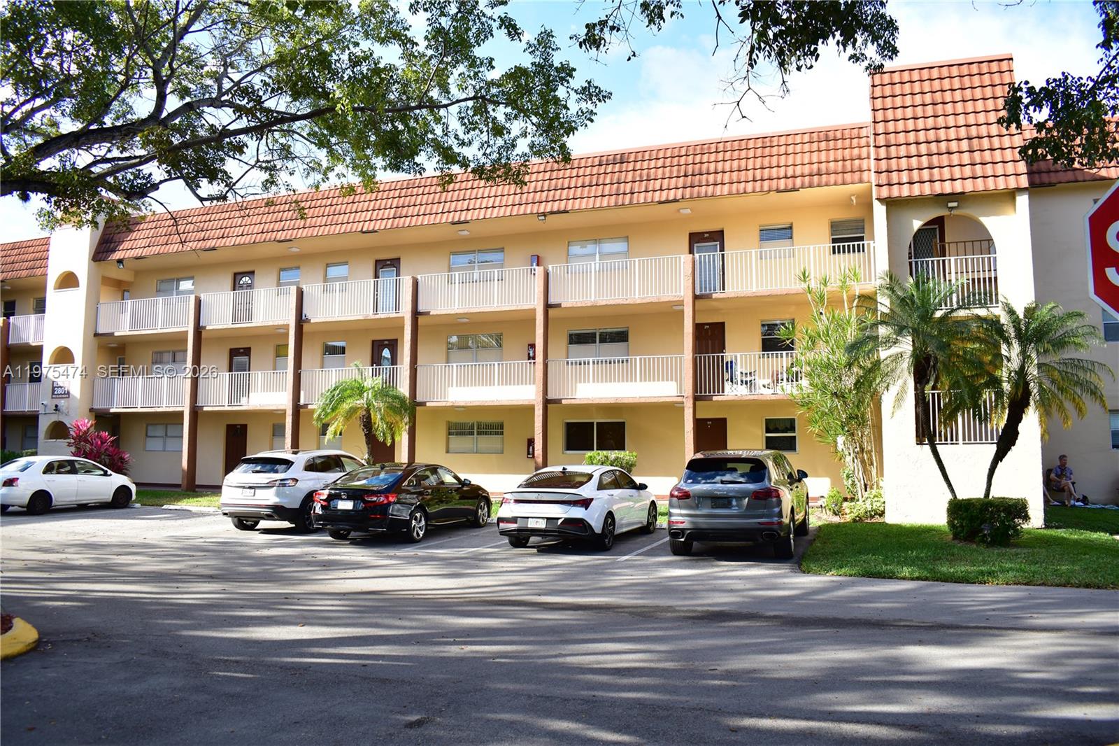 2801 N Pine Island Rd # 112, Sunrise FL 33322