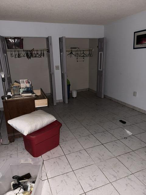 1900 W 68th Street # D101 — Photo 5