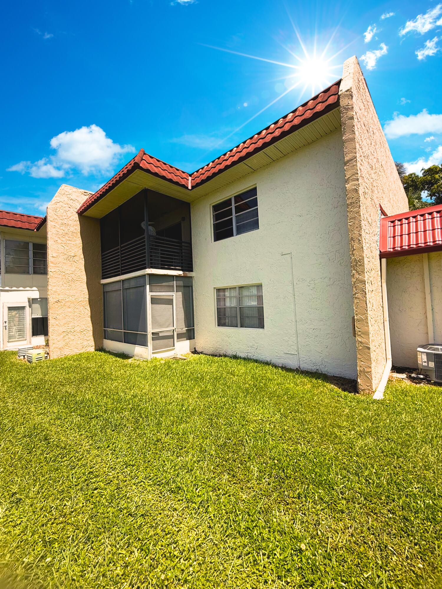 218 Lake Frances Drive, West Palm Beach FL 33411