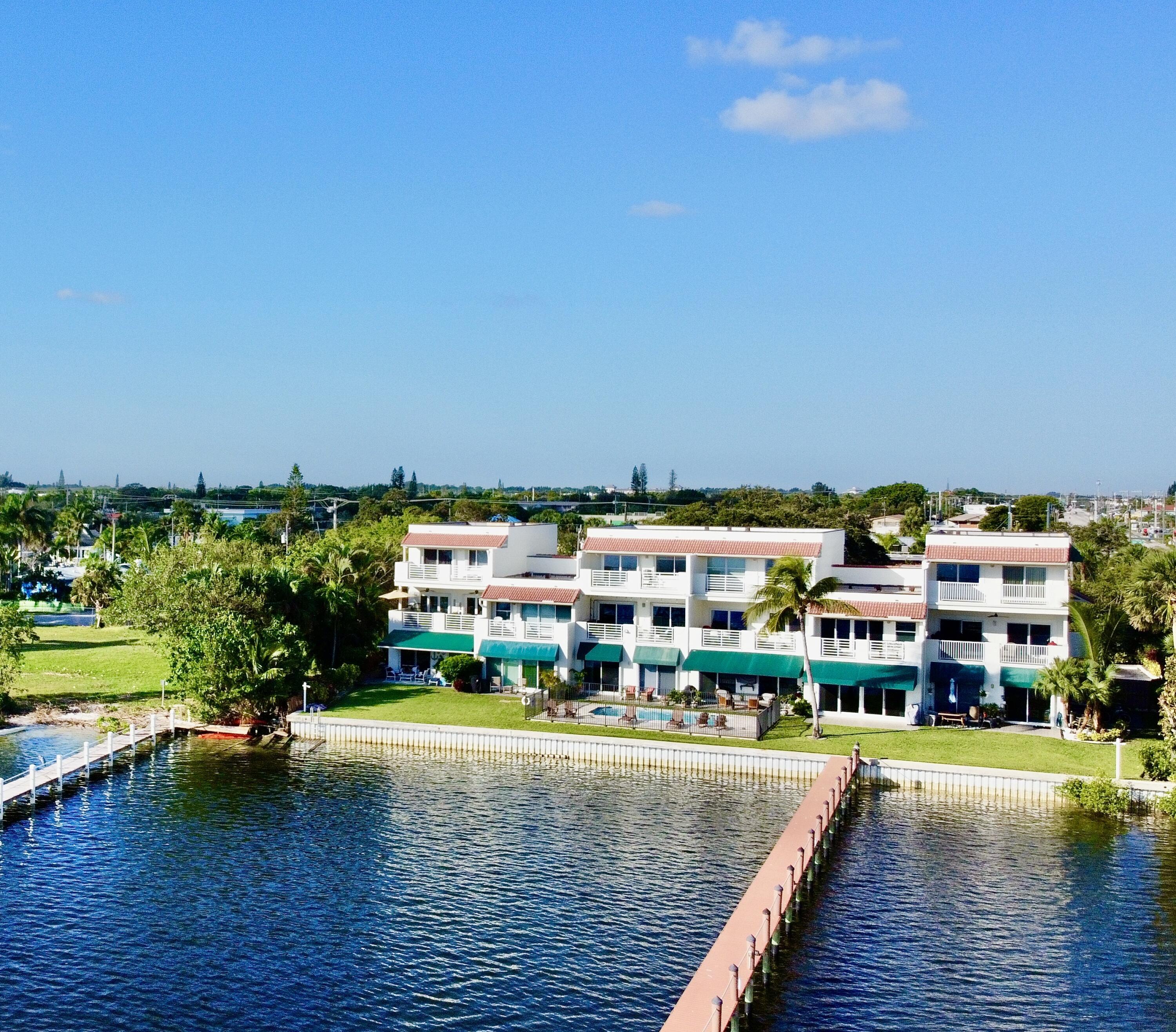 324 N Lake Drive, Lantana FL 33462