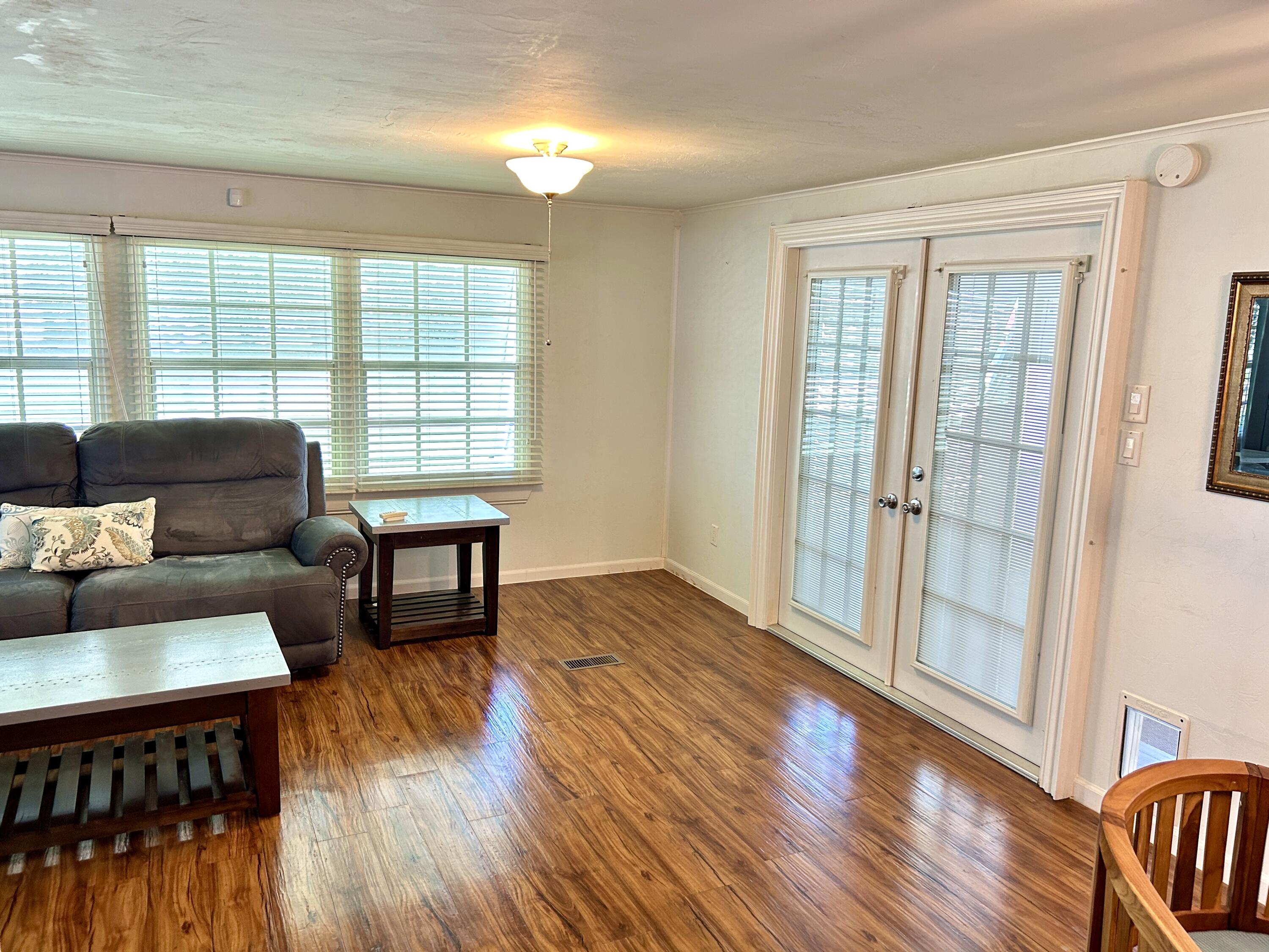 1330 ORCHID Court — Photo 5
