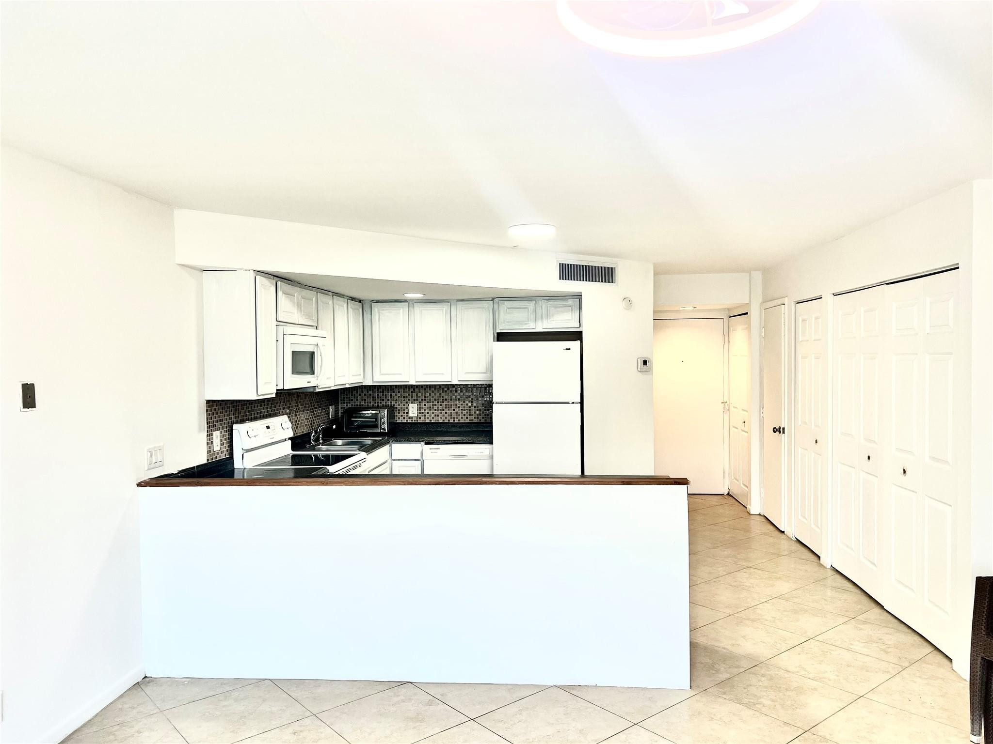 41 Deer Creek Road # G106, Deerfield Beach FL 33442