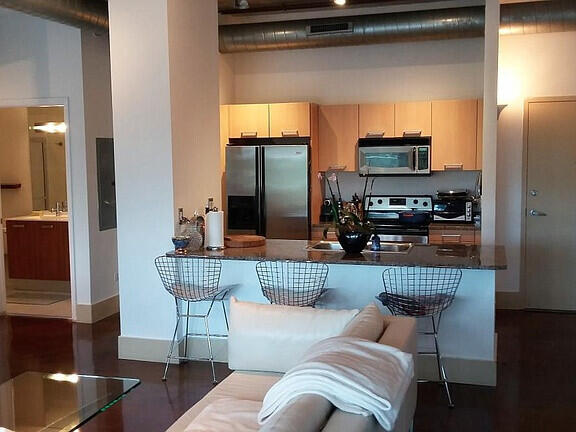 313 NE 2ND Street # 305 — Photo 4