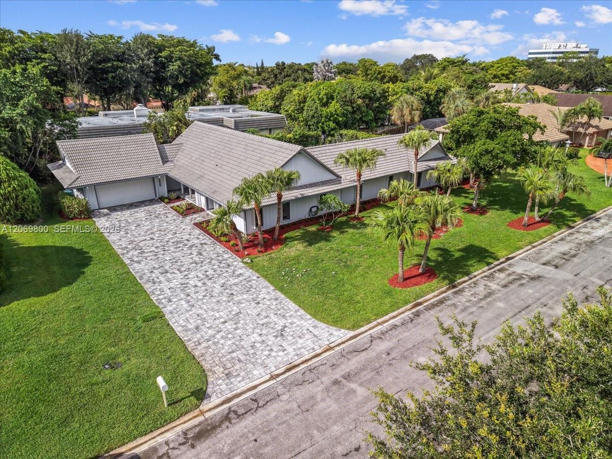 9220 NW 15th St, Coral Springs FL 33071