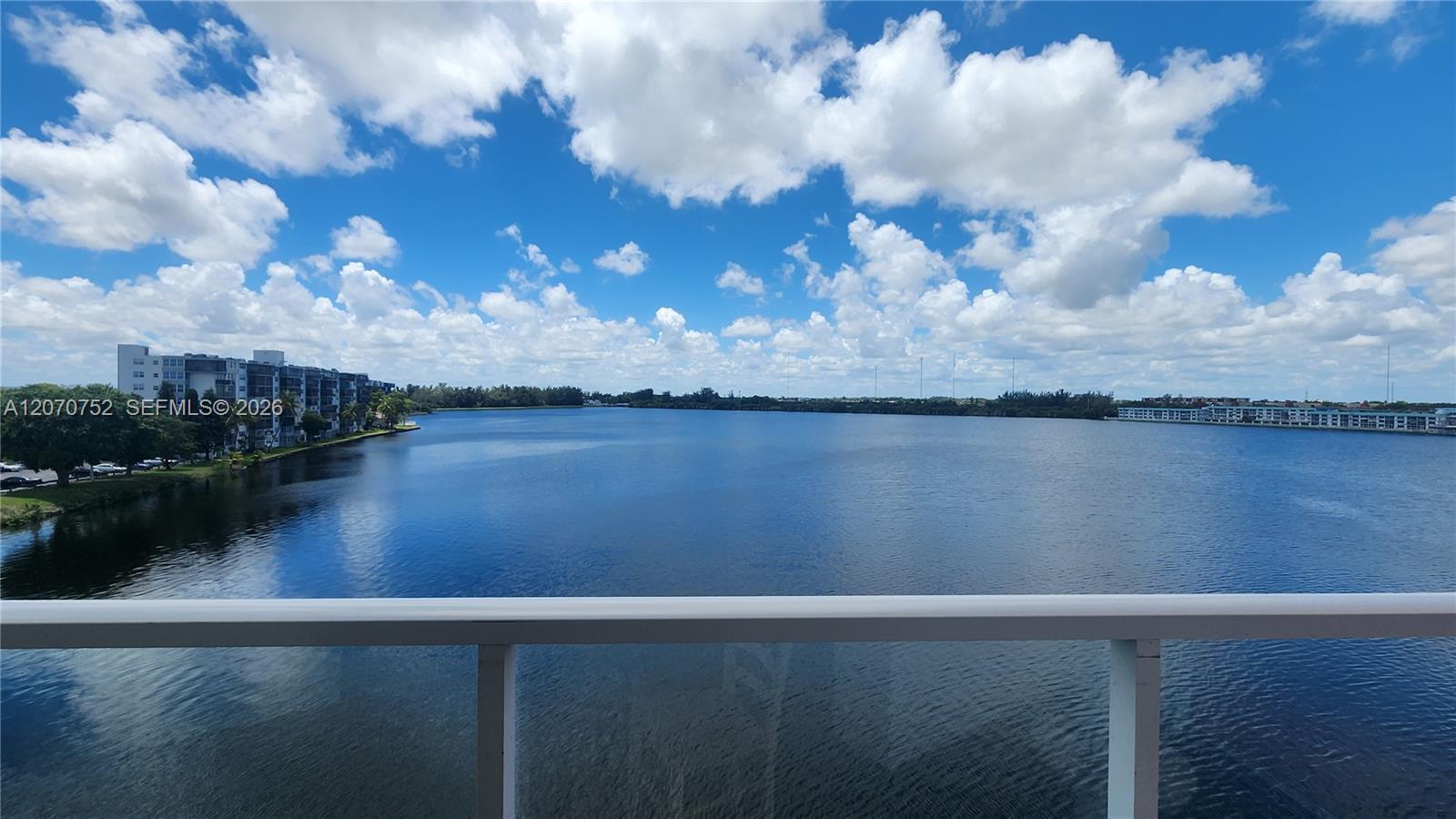 1301 NE Miami Gardens Dr # 505W, Miami FL 33179
