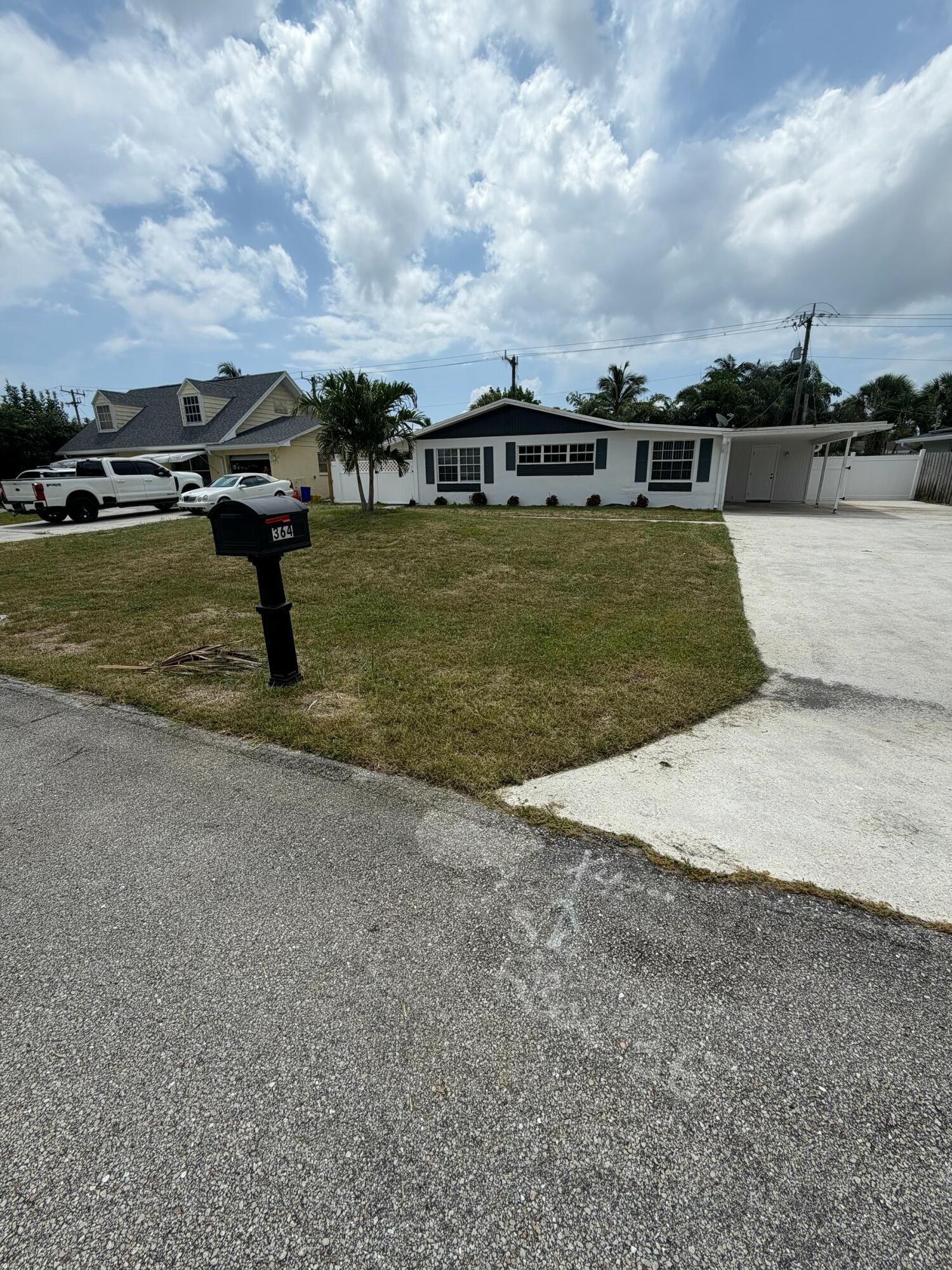 364 Garden Boulevard, Palm Beach Gardens FL 33410