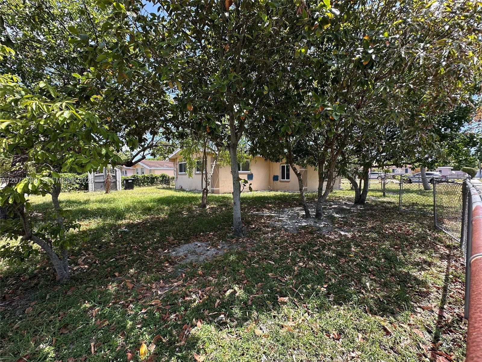 17150 NE 4th Pl — Photo 2