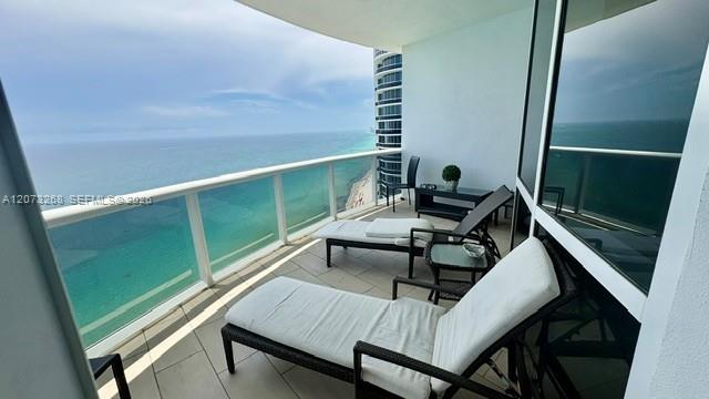 18201 Collins Ave # 5009 — Photo 3