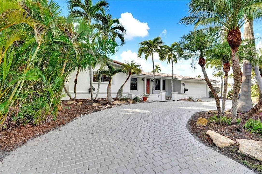612 Hibiscus Dr — Photo 2