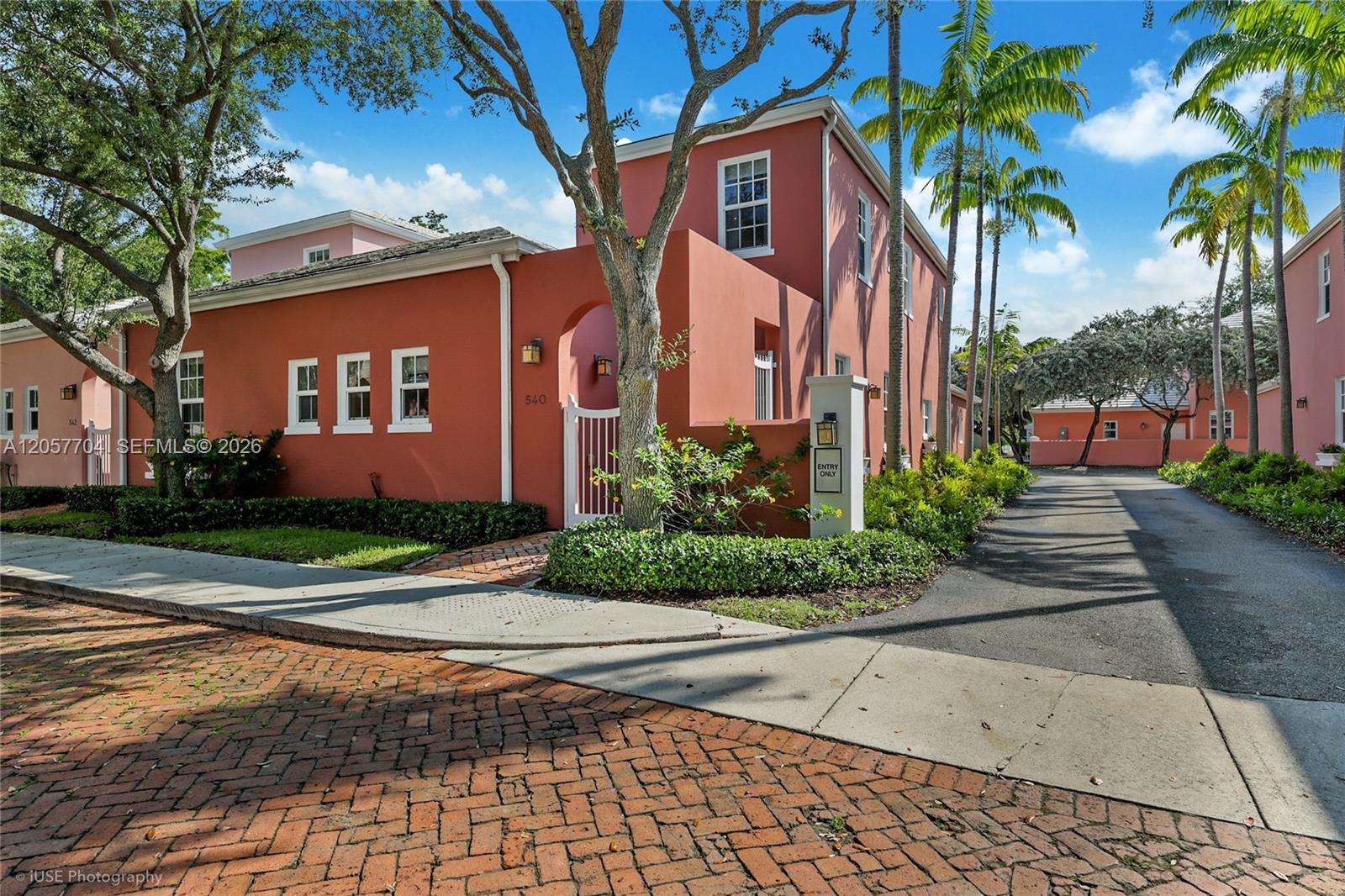 540 Loretto Ave # 19, Coral Gables FL 33146