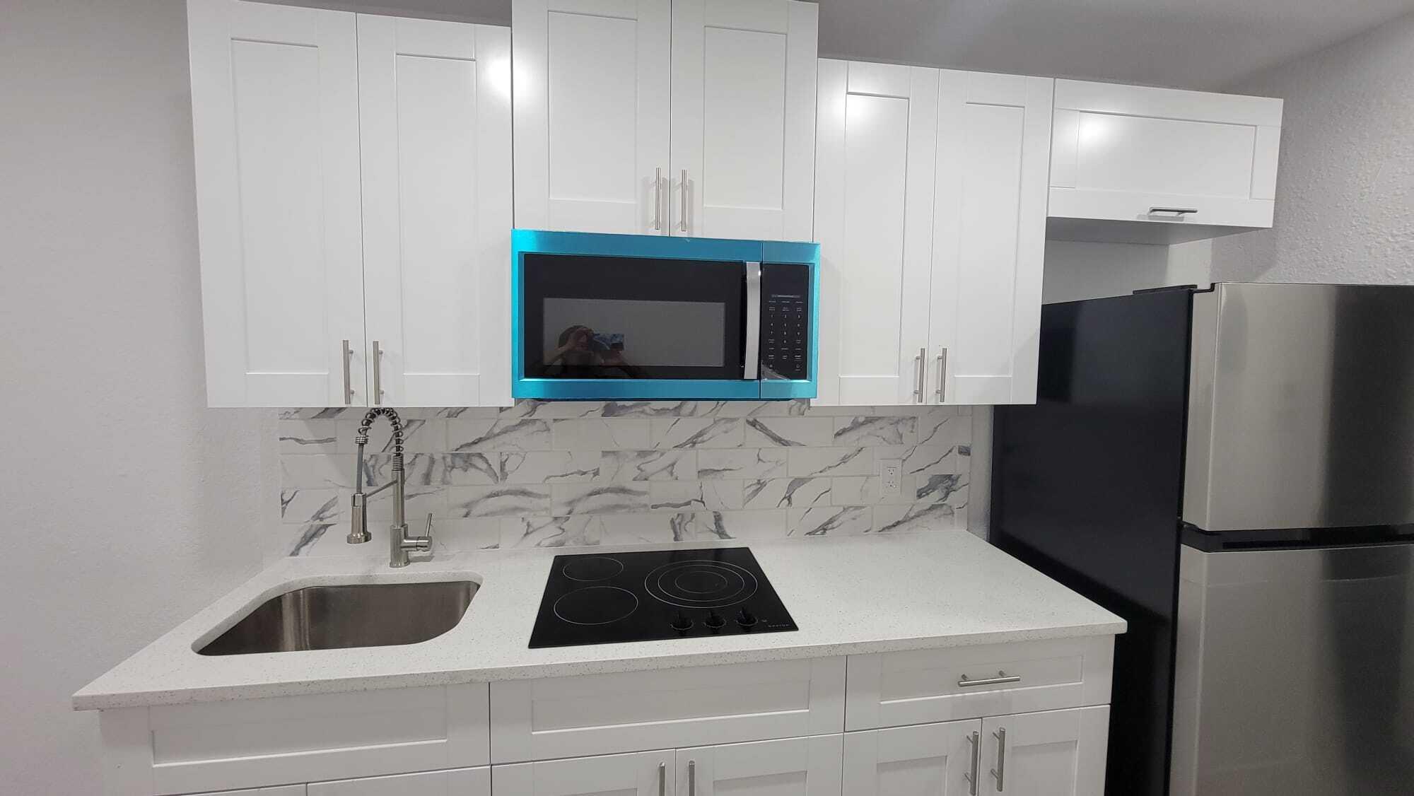 618 SW 14th Terrace # 1 — Photo 4