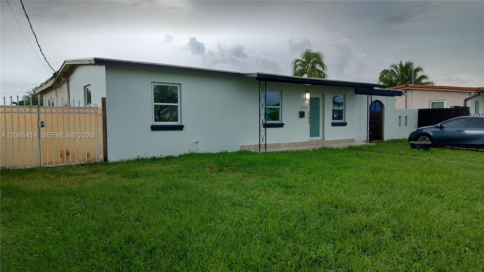 11260 SW 57th Ter — Photo 3