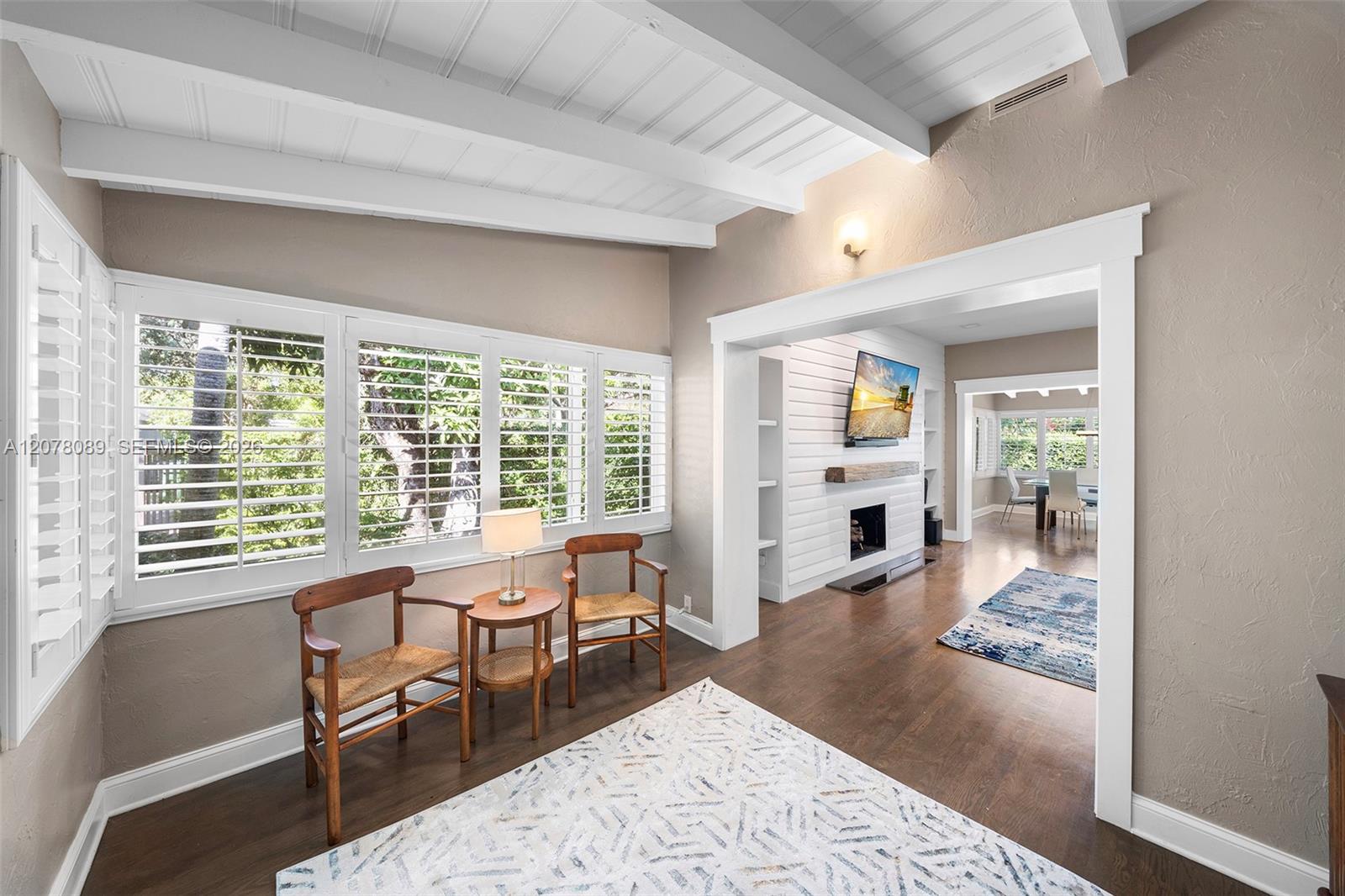 Large Foyer