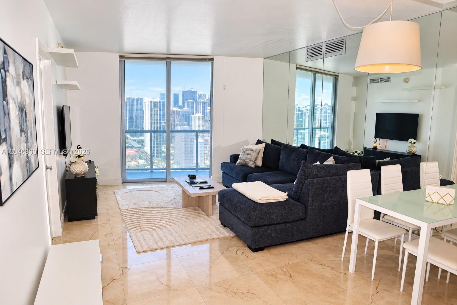 185 SW 7 ST # 3709, Miami FL 33130