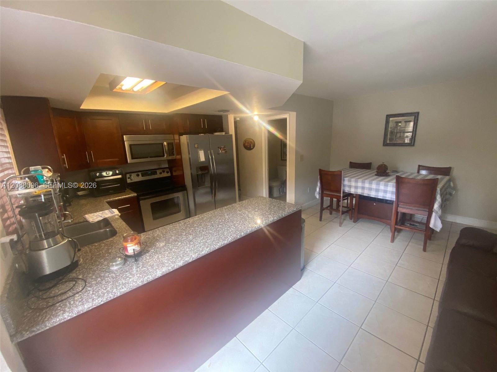 11800 SW 80th St # 114 — Photo 4