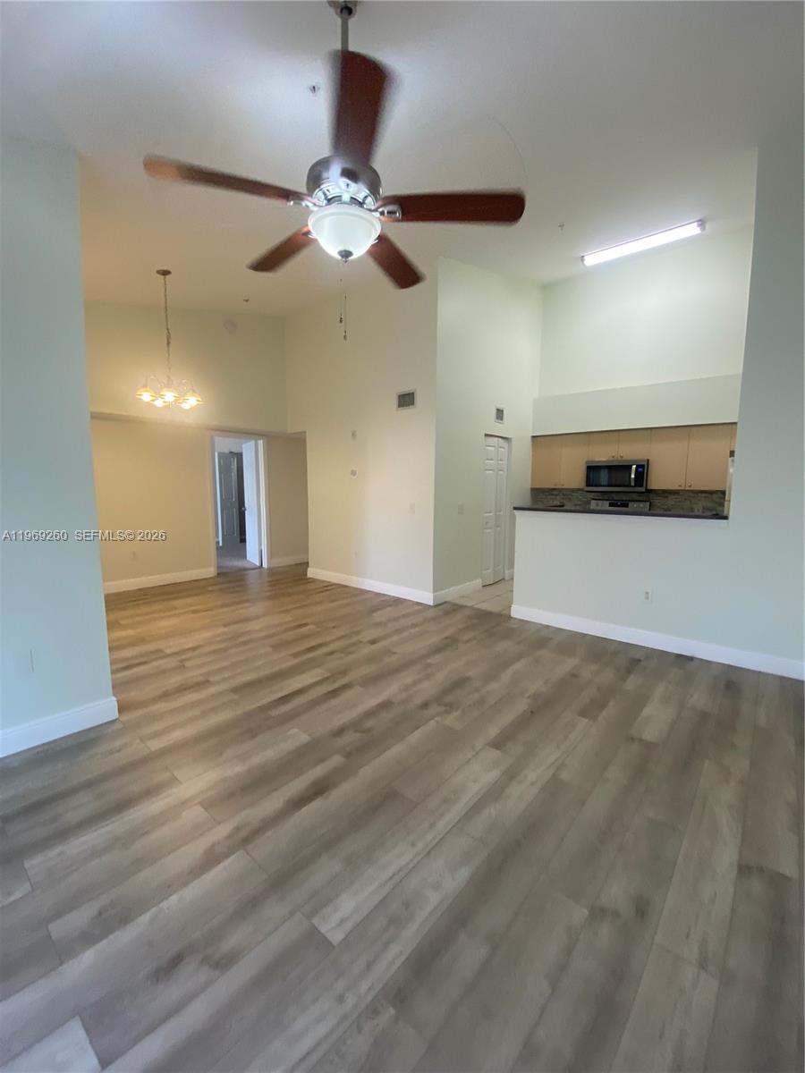4081 San Marino Blvd # 303 — Photo 3