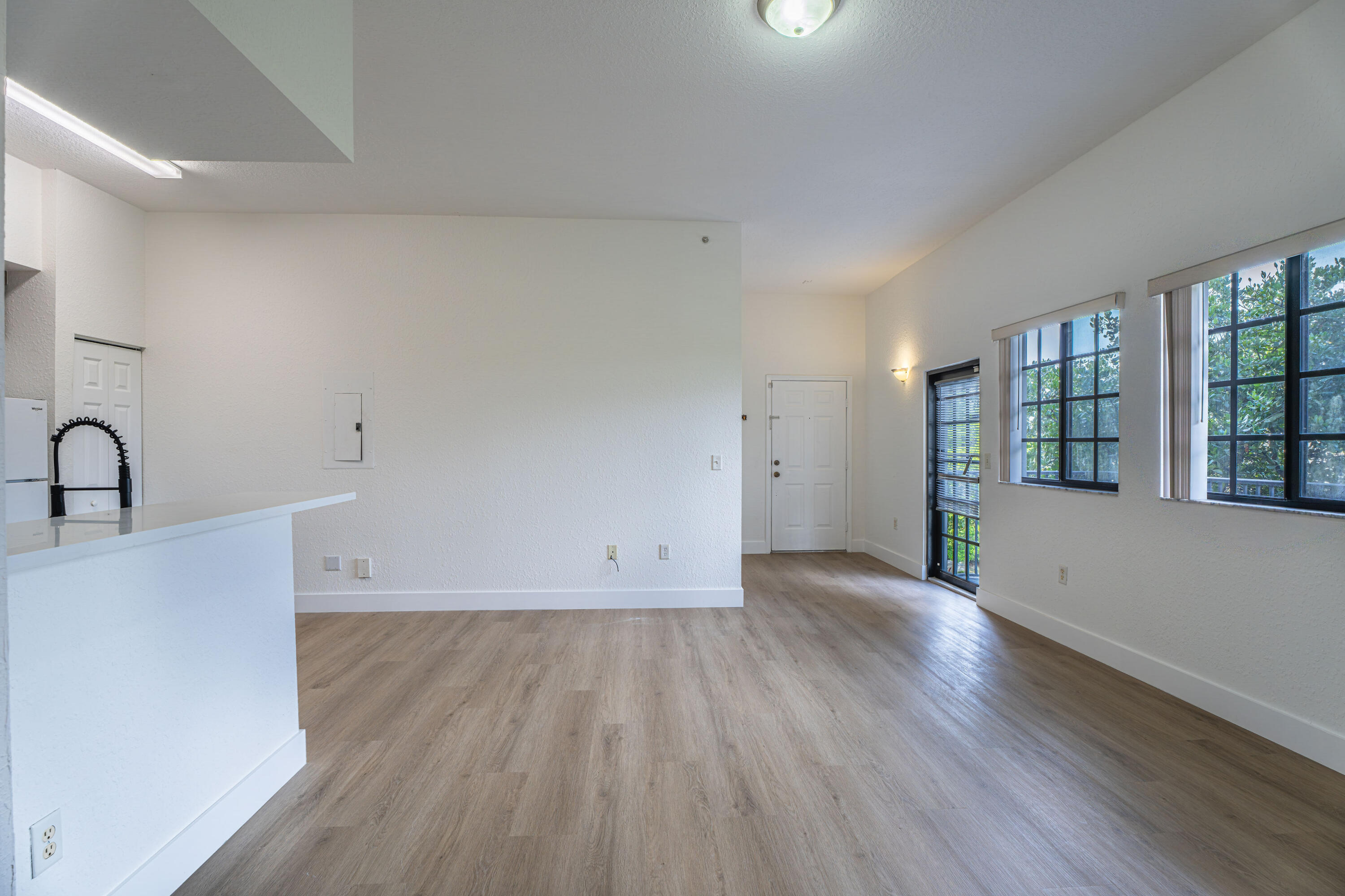 2801 Riverside Drive # s, Coral Springs FL 33065