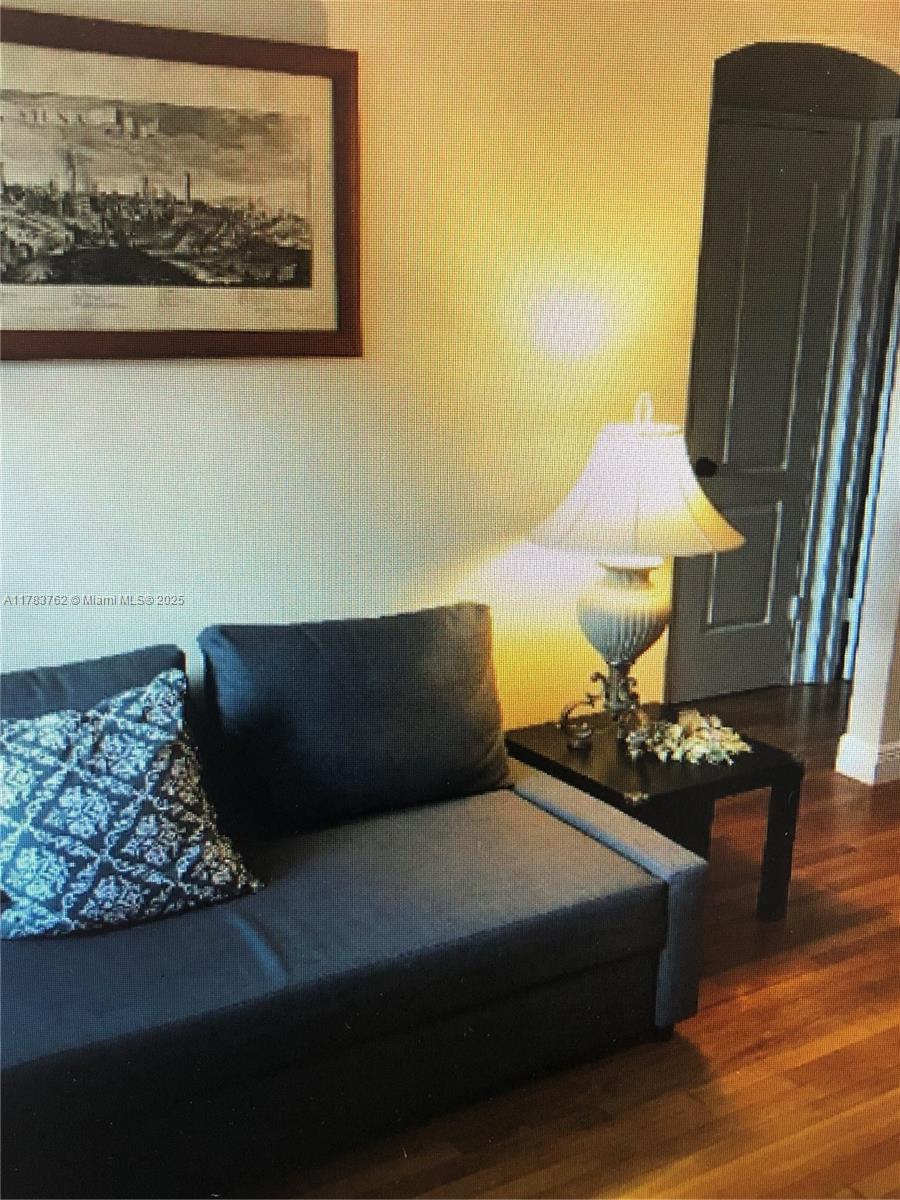 30 Almeria Ave # 6, Coral Gables FL 33134