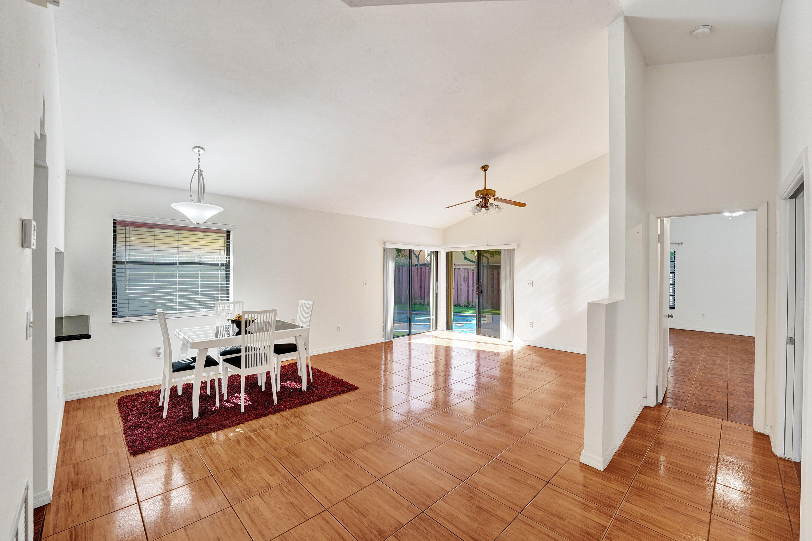 11330 SW 8th Place — Photo 5