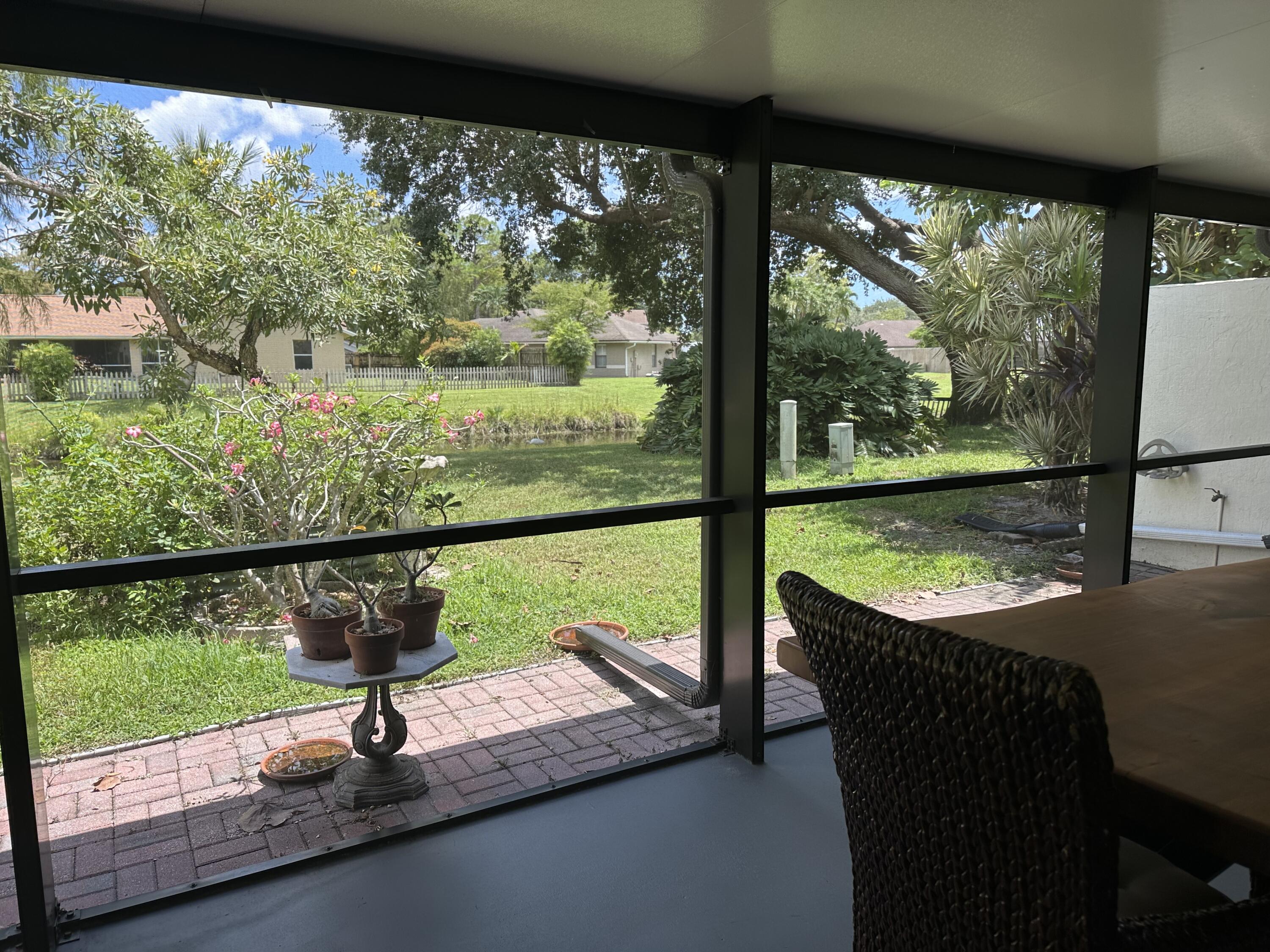 319 WOOD DALE Drive — Photo 4