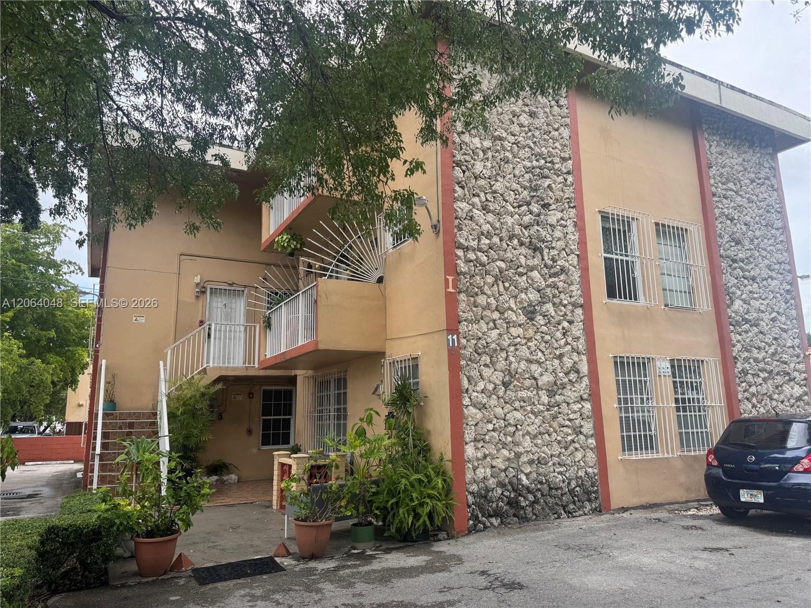 11 SW 32nd Ave # 1, Miami FL 33135