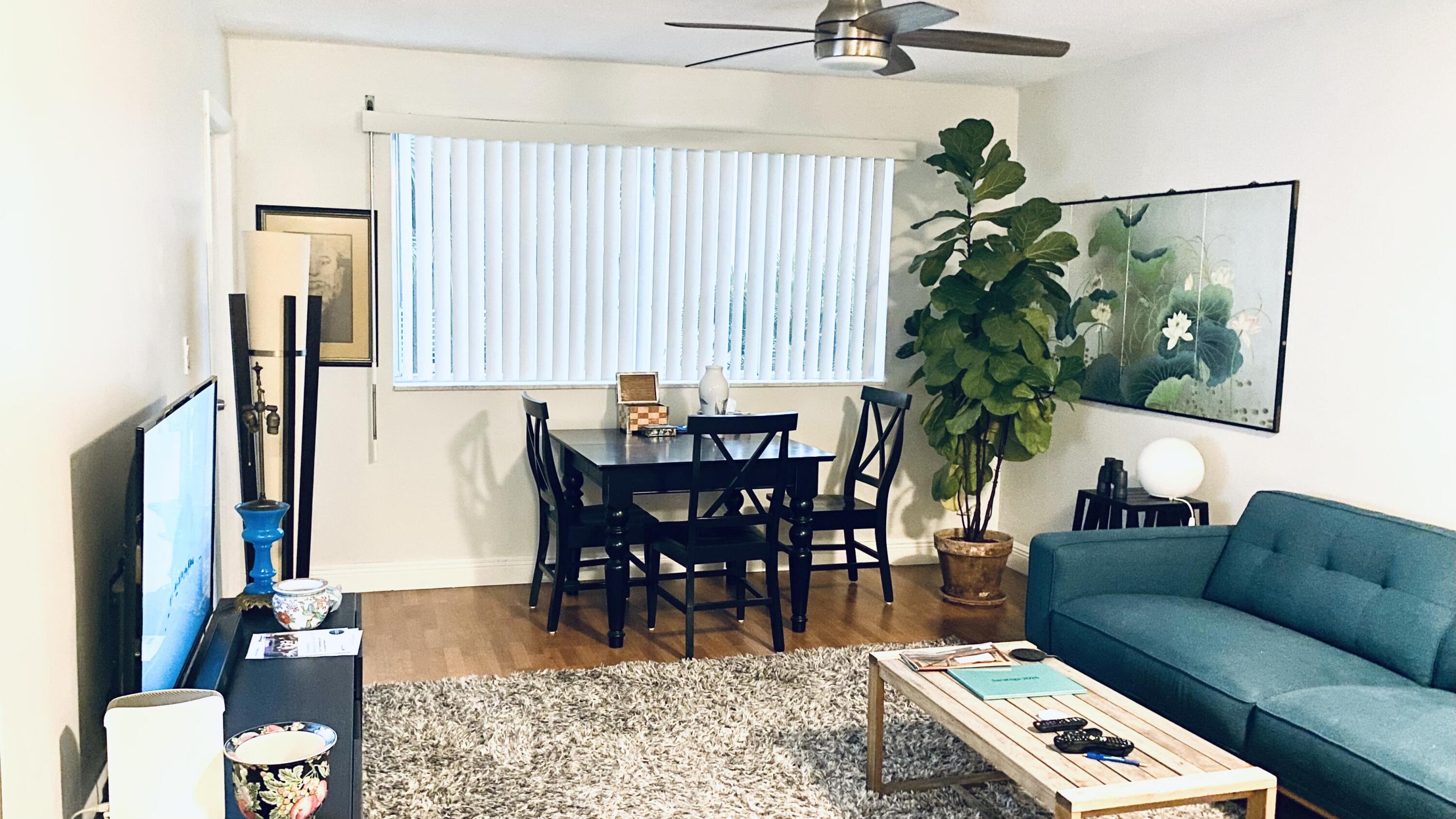 2724 Garden S # 207, Lake Worth FL 33461