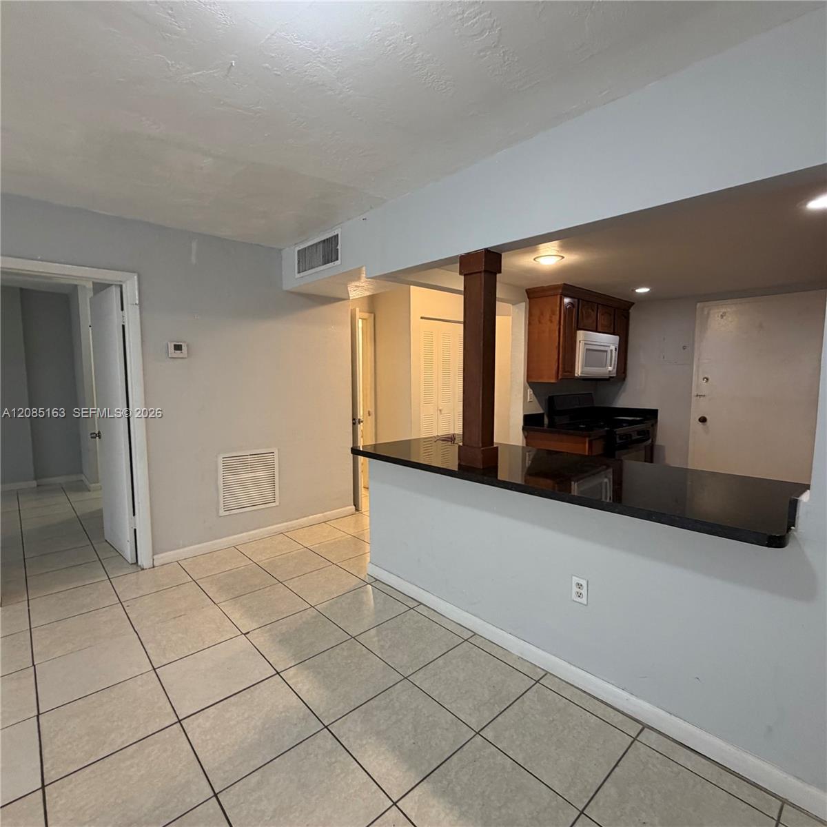 2175 NE 170th St # 307 — Photo 4