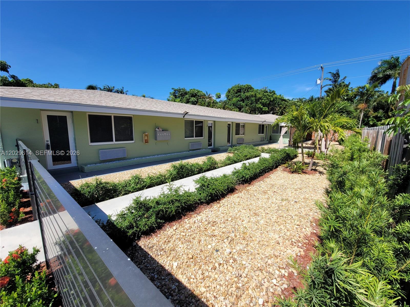 1324 NE 16th Ave # 2, Fort Lauderdale FL 33304