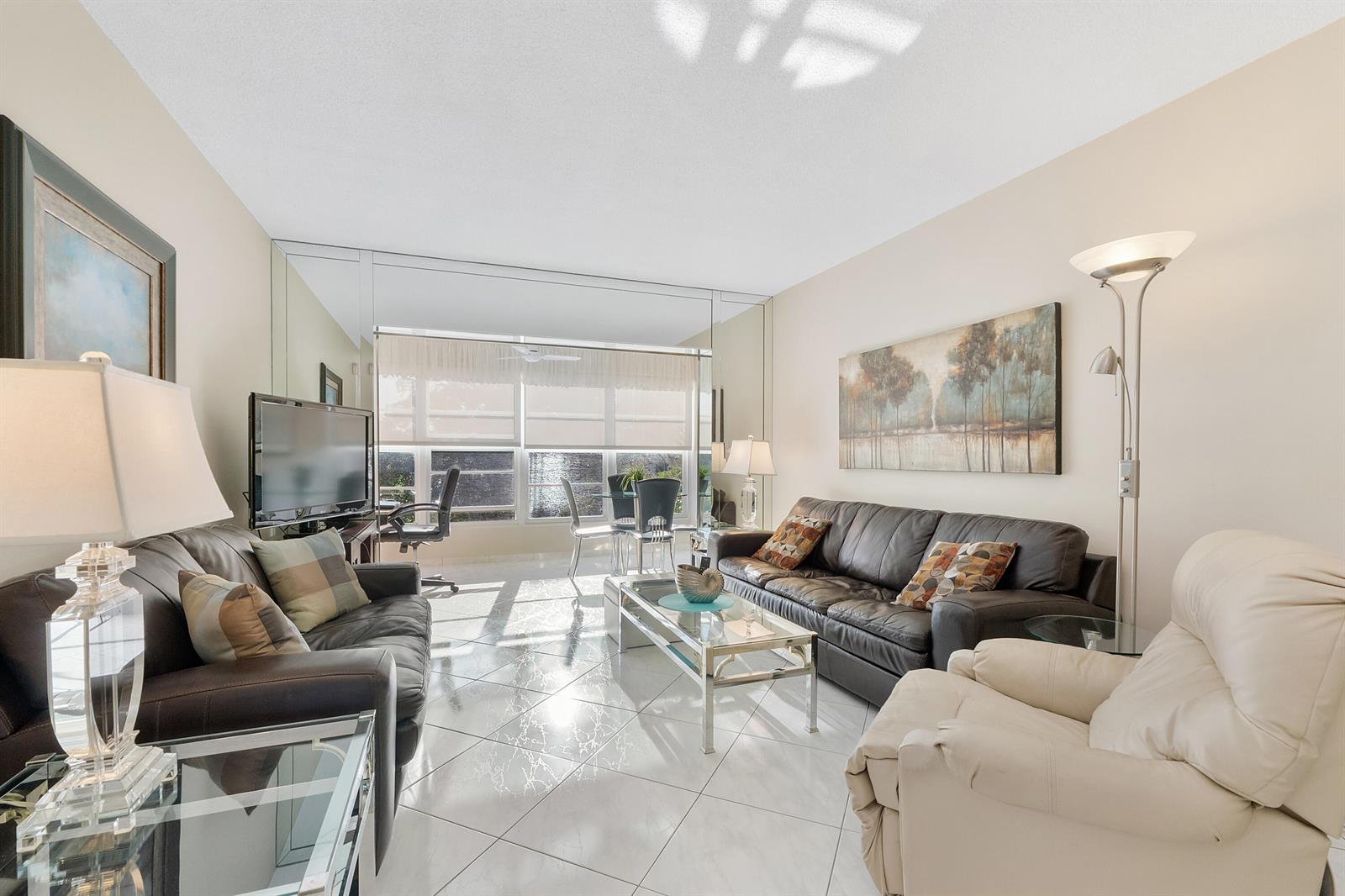 2900 Nw 47th Terr 304B_006