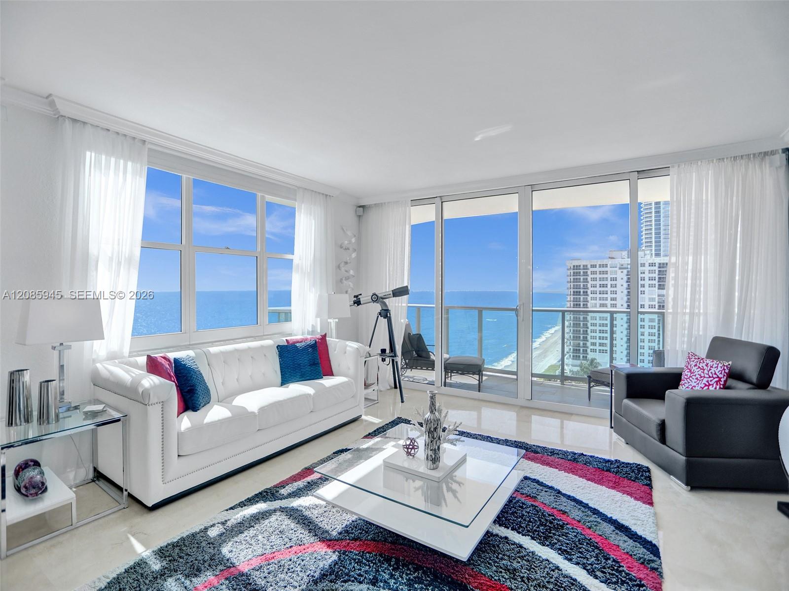 2501 S Ocean Dr — Photo 2