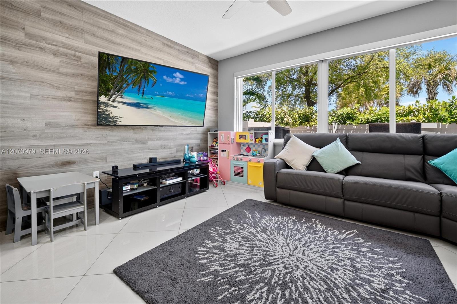 8061 NW 114th Pl # 8061 View 14