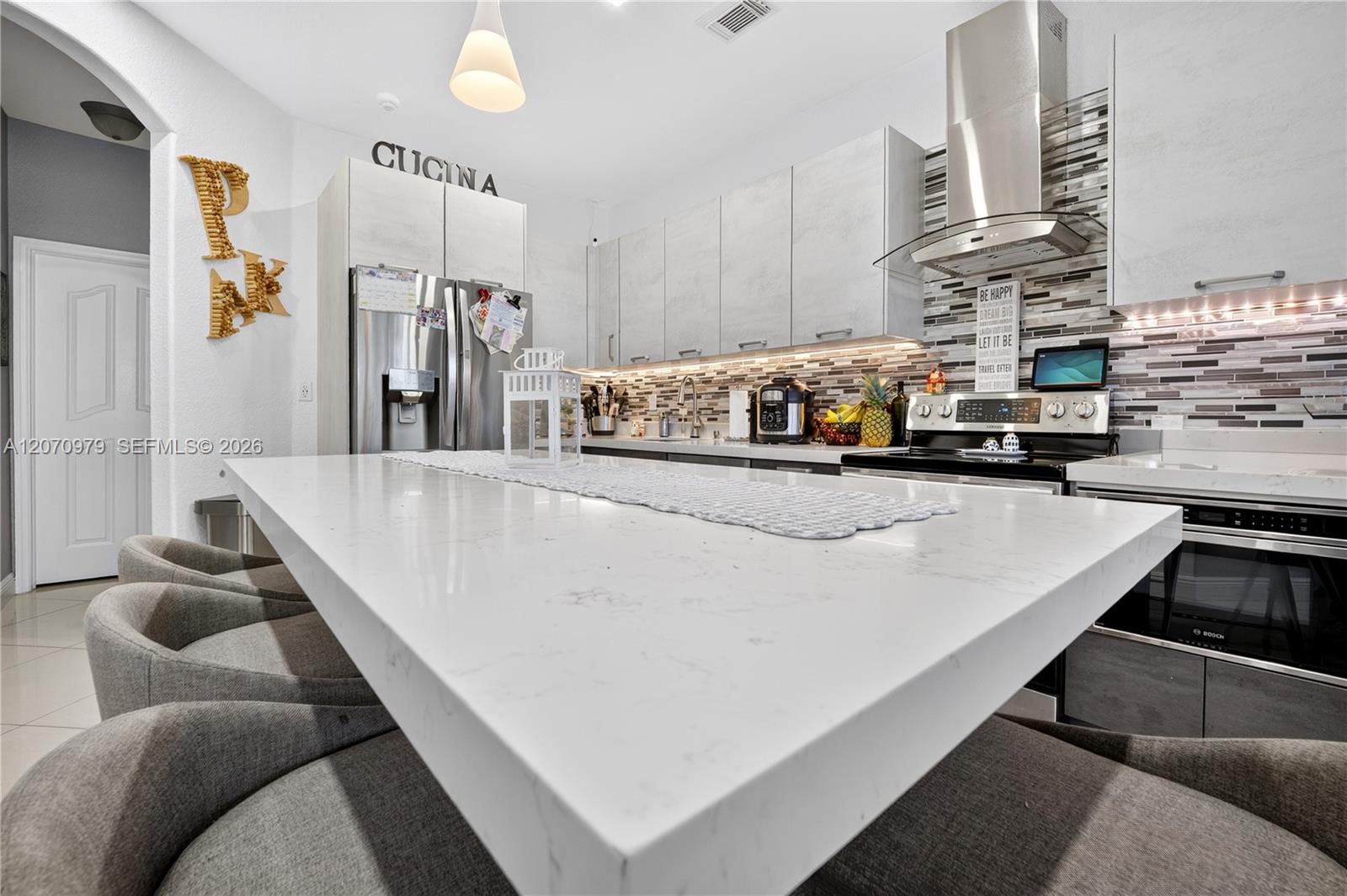 8061 NW 114th Pl # 8061 View 9