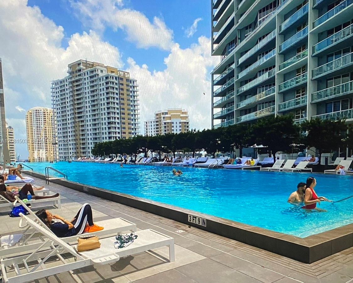 475 Brickell Ave # 4910 — Photo 2