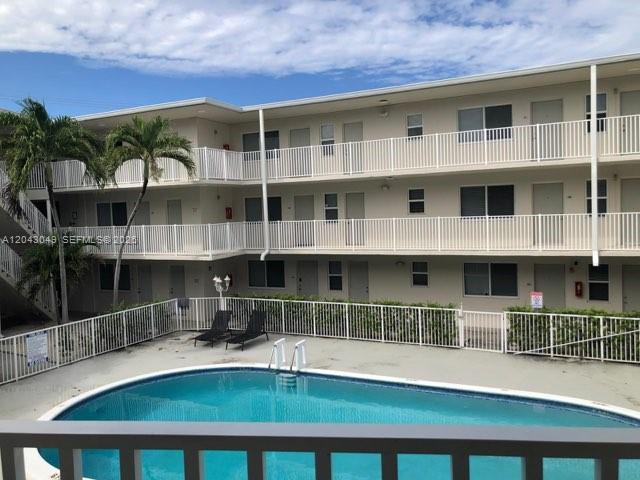 1895 Venice Park Dr # B6, Miami FL 33181