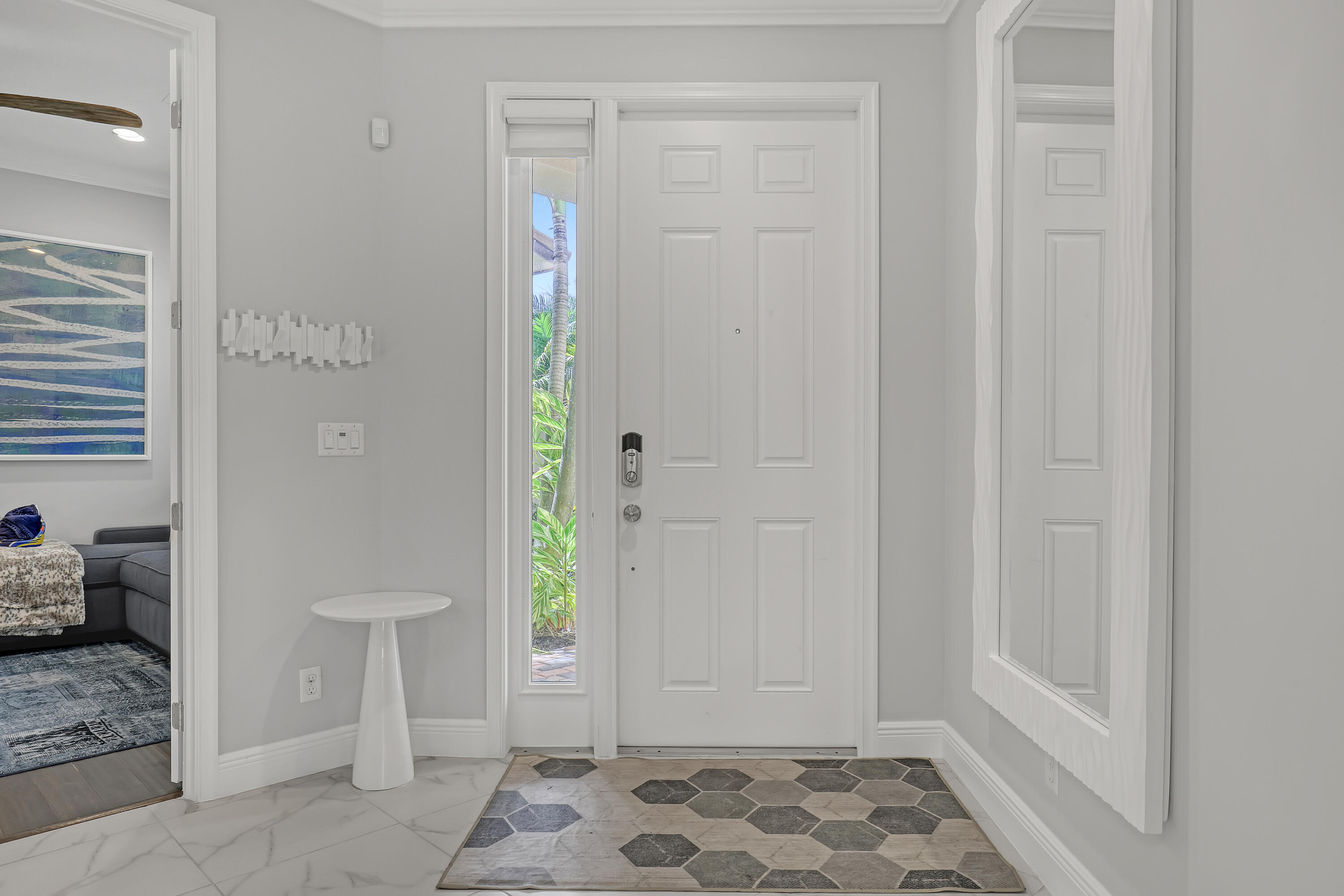 175 Tresana Boulevard # 137 — Photo 4