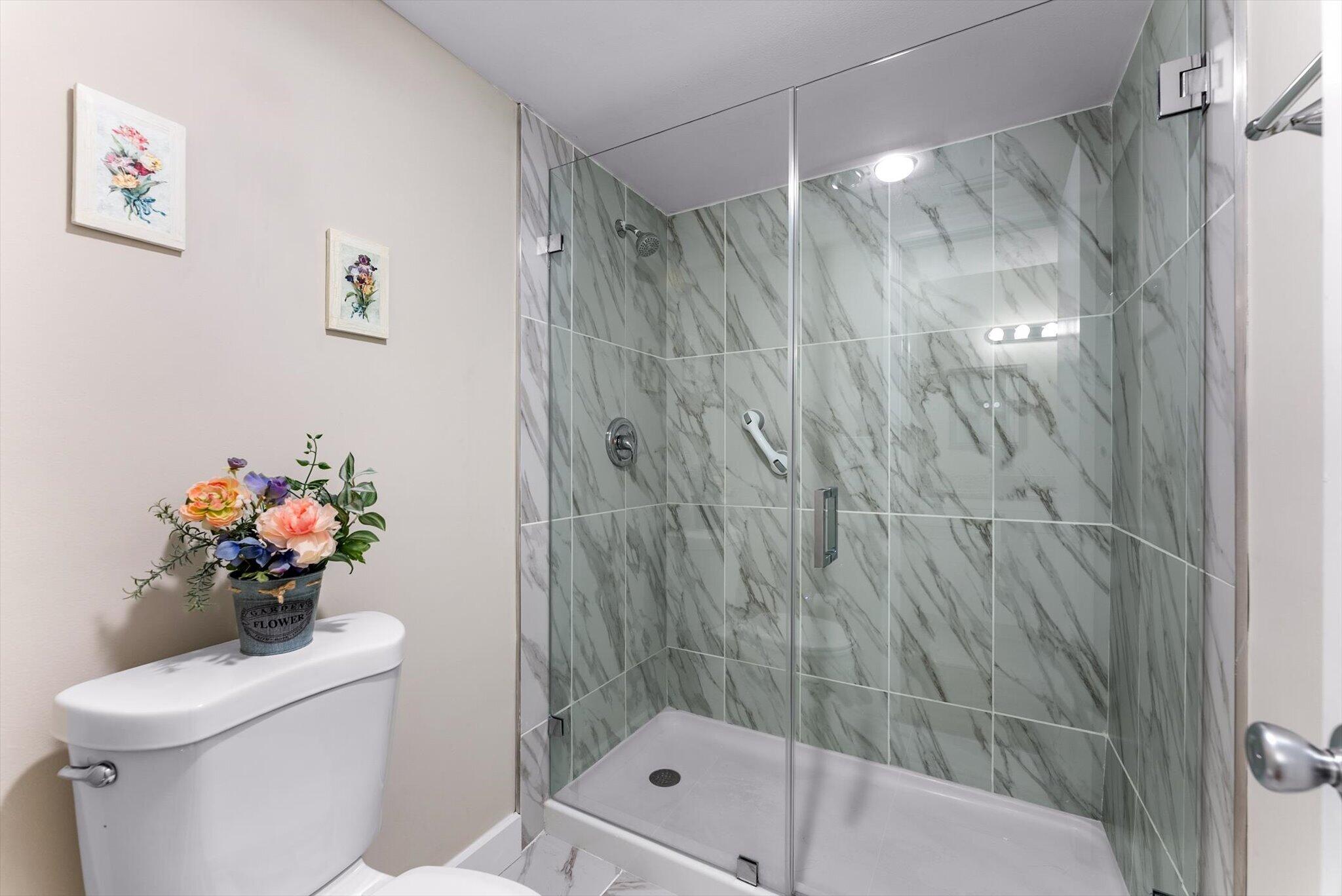 1241 NW 18TH Avenue # 102 — Photo 3