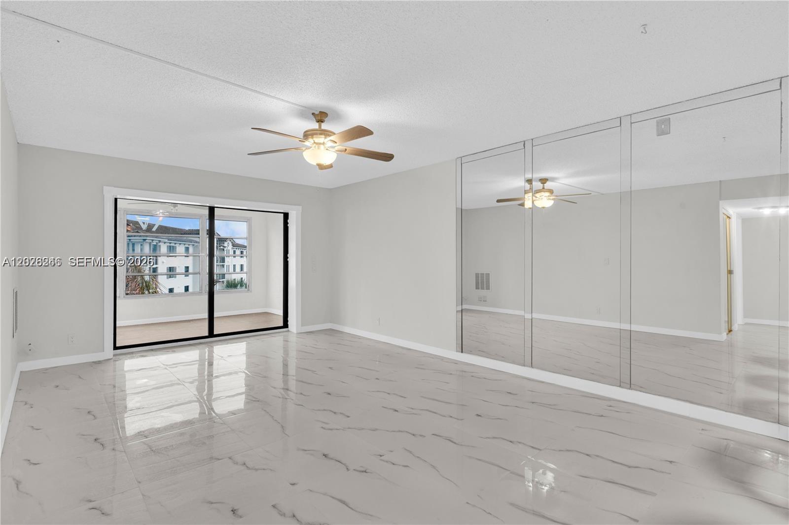 9355 SW 8th St # 425, Boca Raton FL 33428