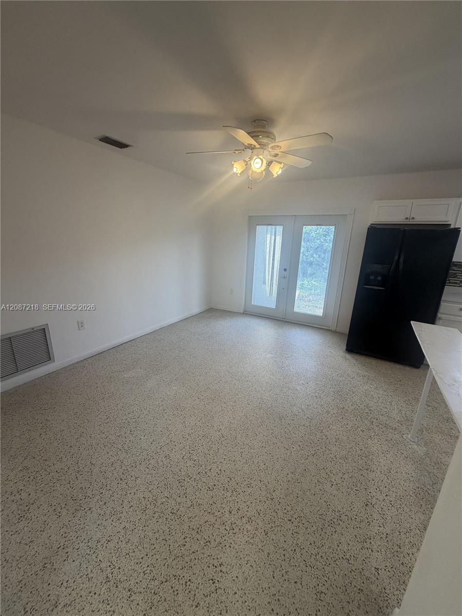 9610 SW 58th St # 9610 — Photo 4