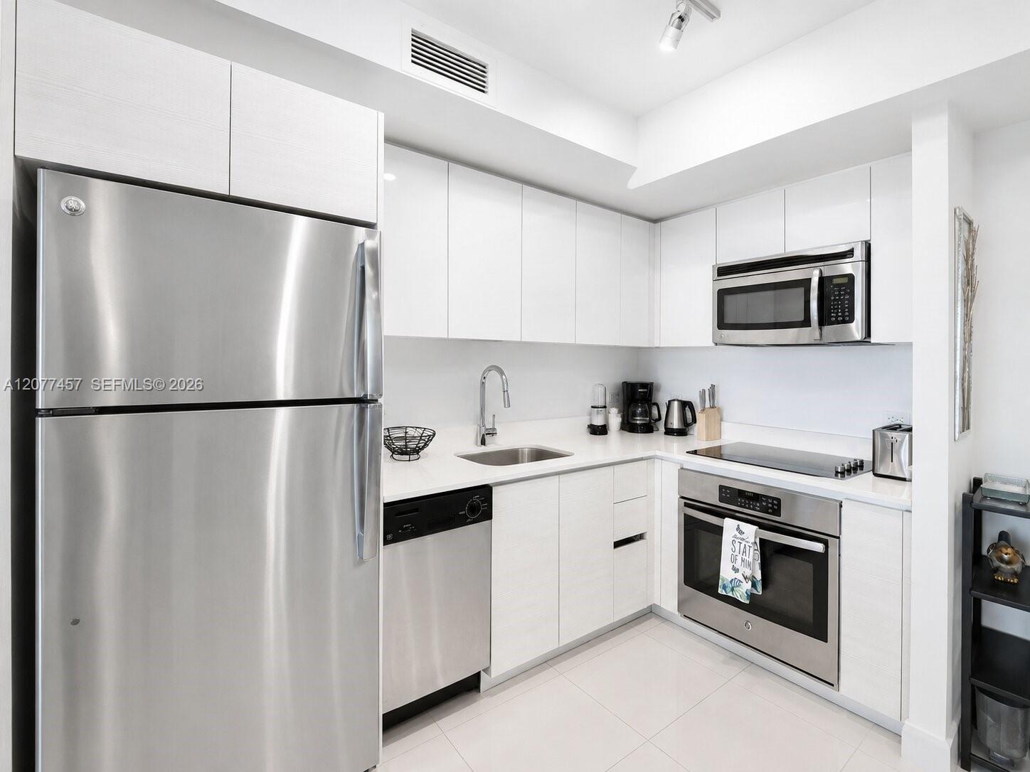 2600 E Hallandale Beach Blvd # T3203 — Photo 4