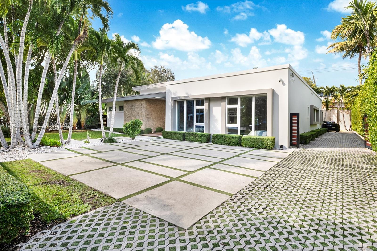 137 W Shore Dr — Photo 5