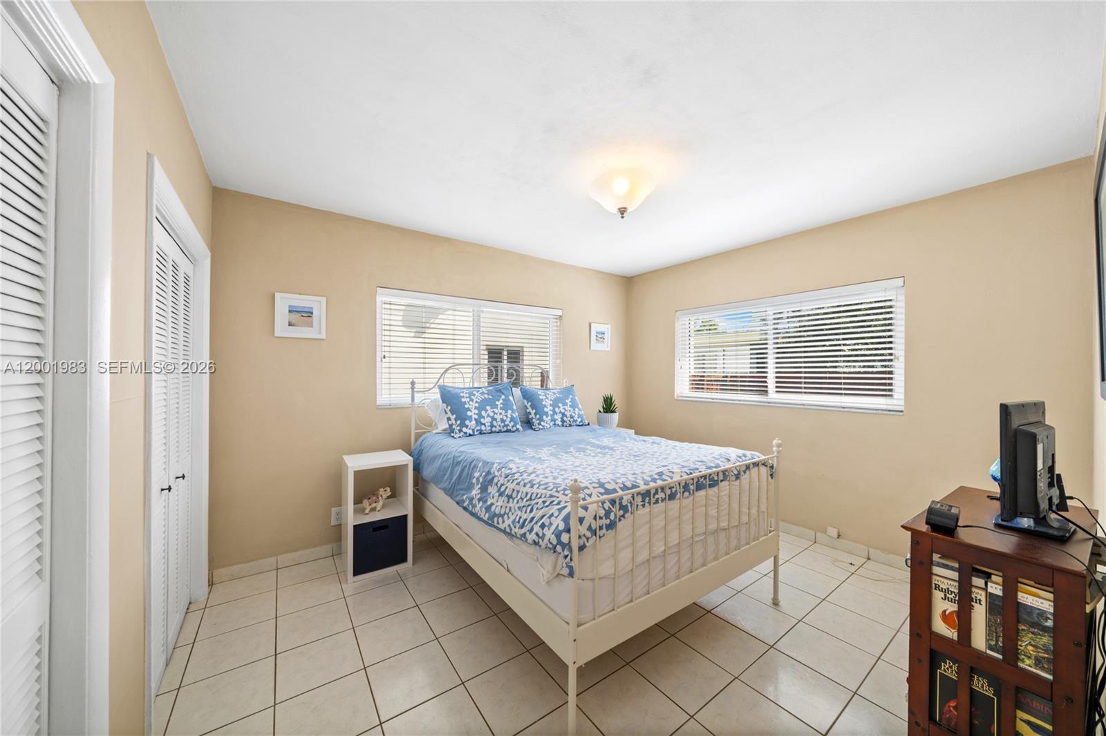 2010 Calais Dr View 11