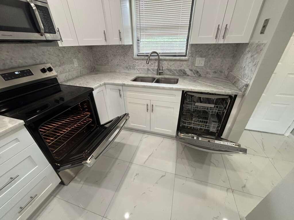 21913 Lake Forest Circle # 201, Boca Raton FL 33433