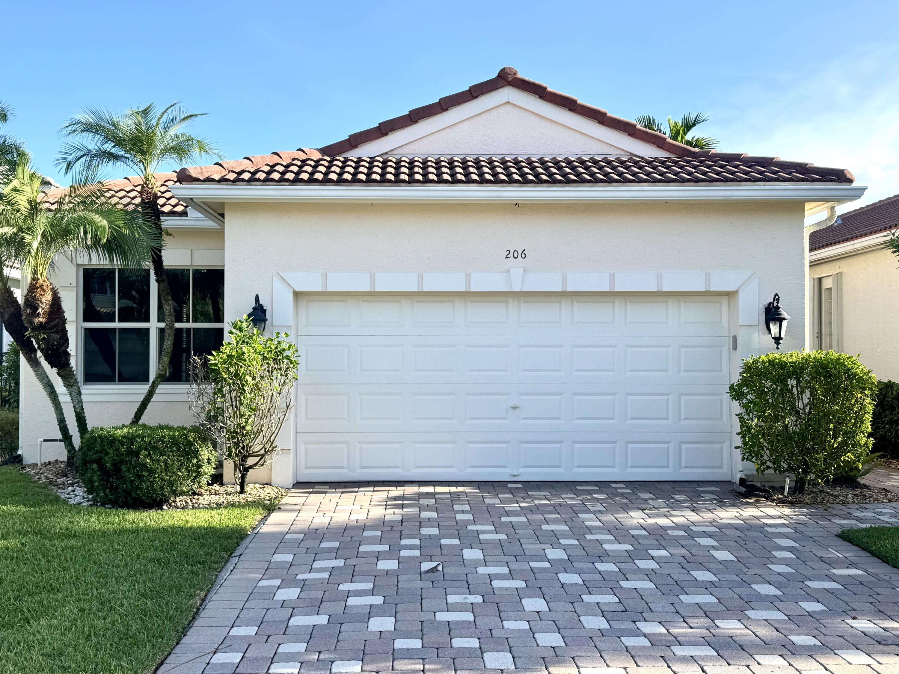 206 ISLE VERDE Way — Photo 5