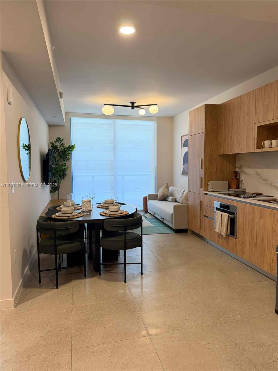11 NE 6th St # 705 View 15