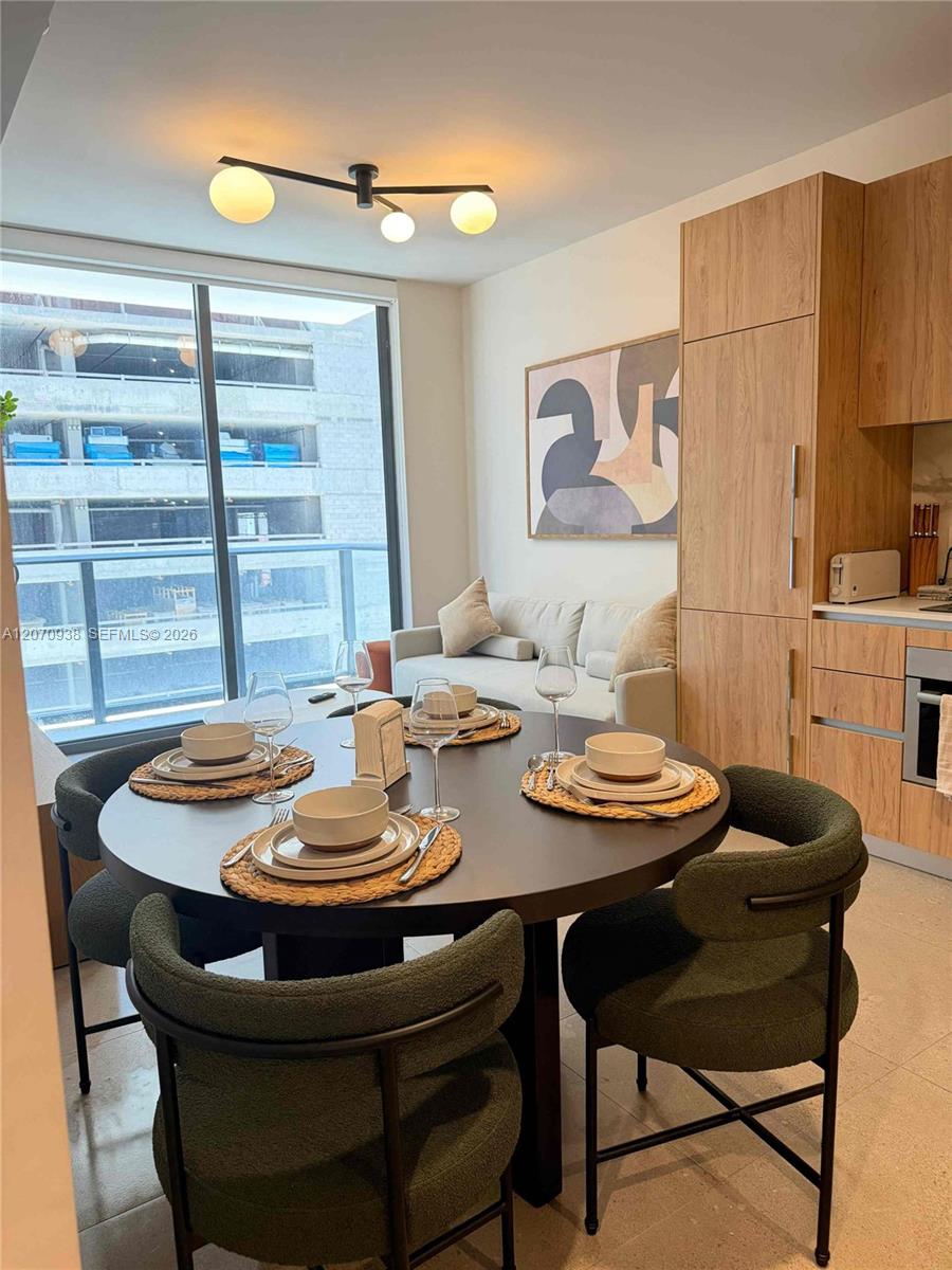 11 NE 6th St # 705 View 7