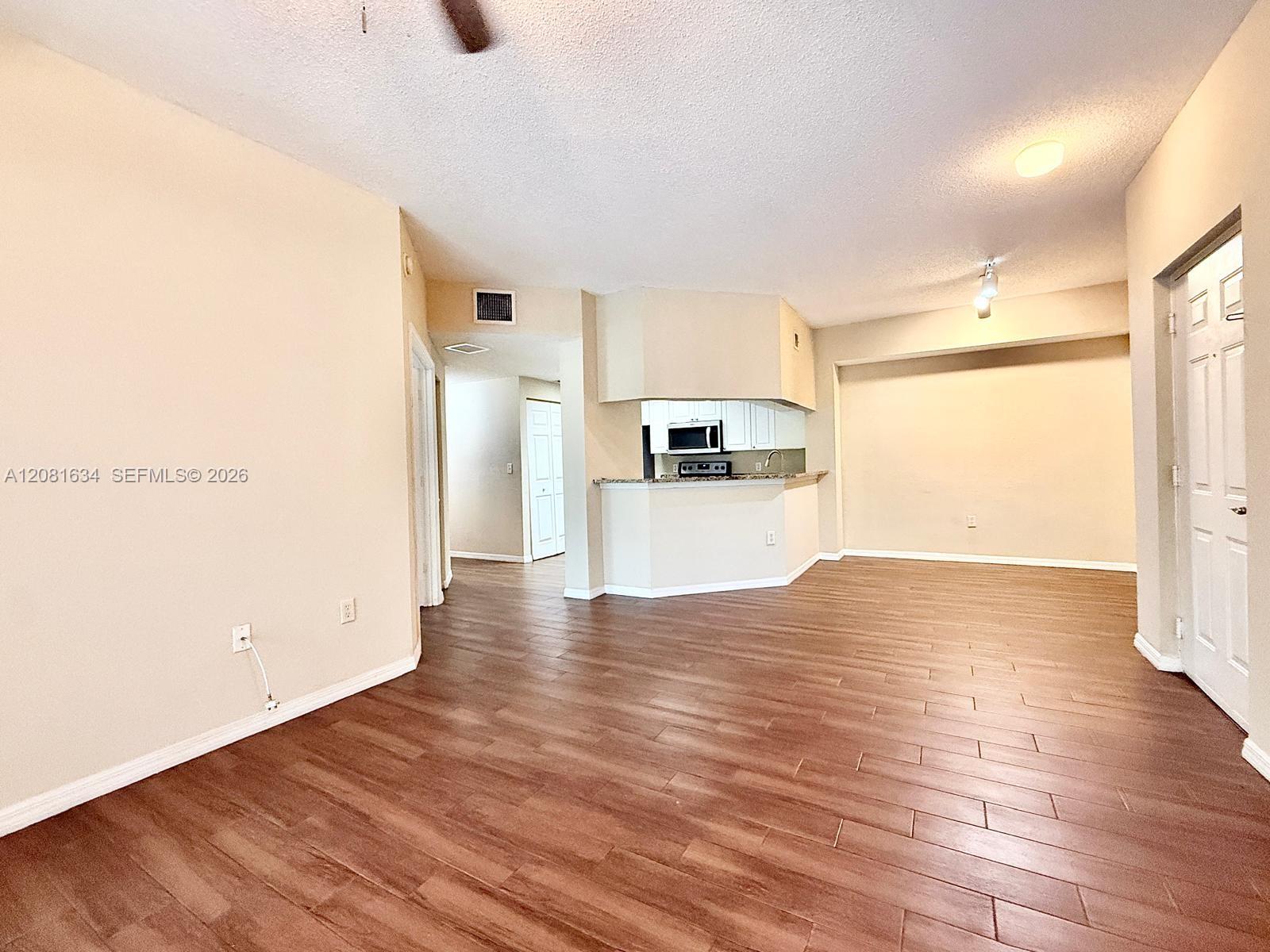 3023 Alcazar Pl # 201 — Photo 2