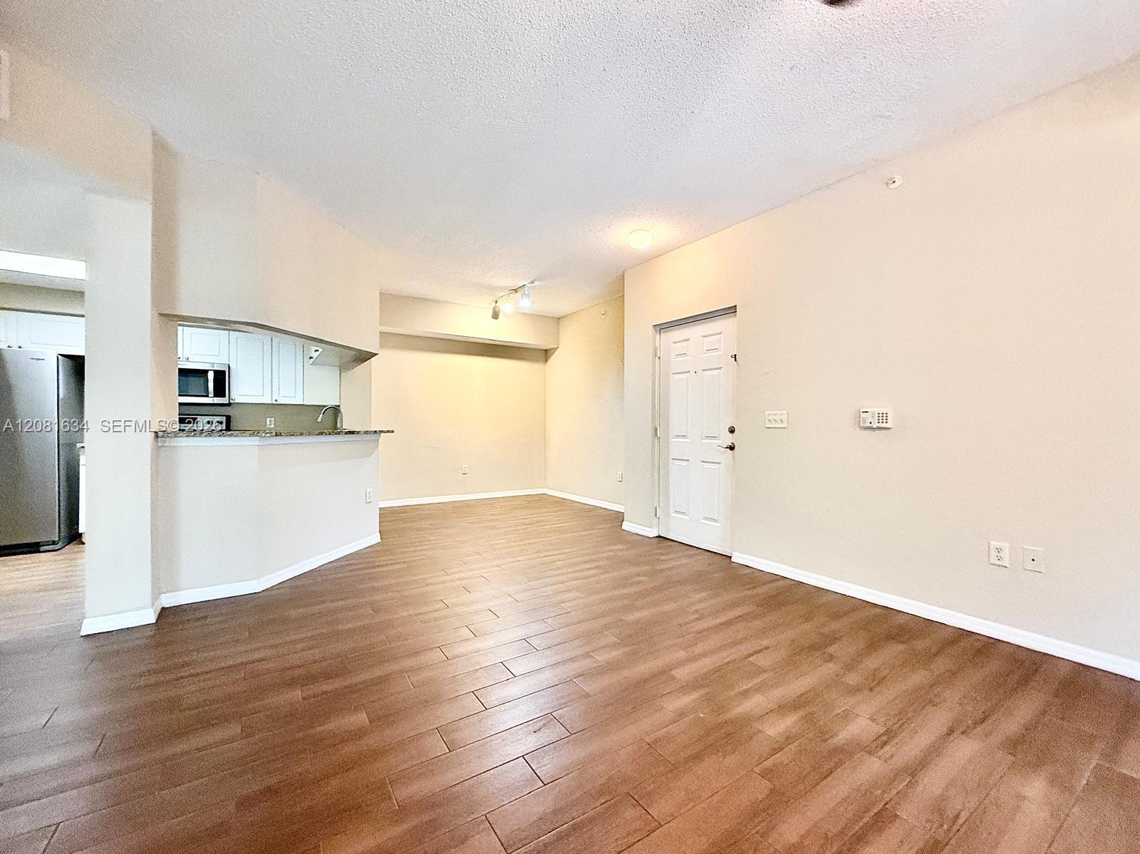 3023 Alcazar Pl # 201 — Photo 3