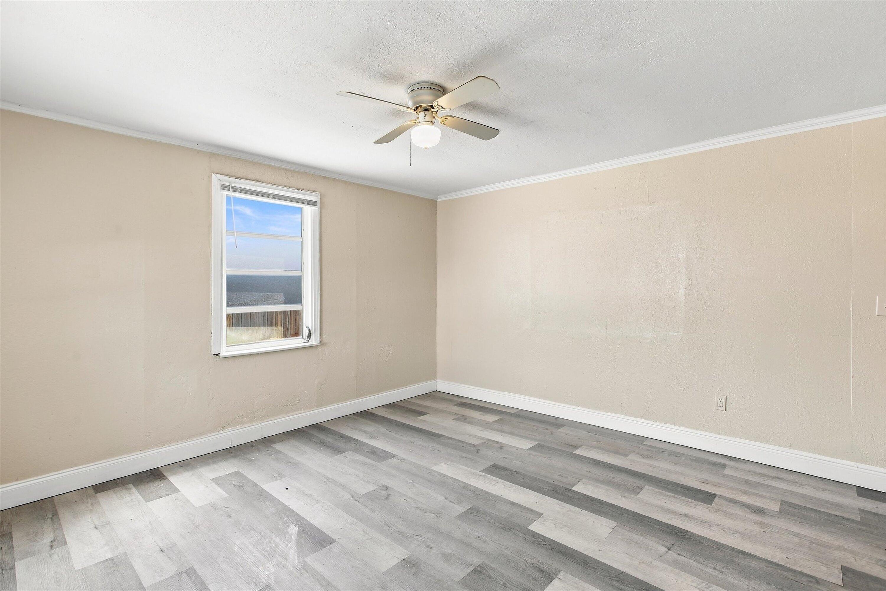 611 N BROADWAY # A — Photo 5
