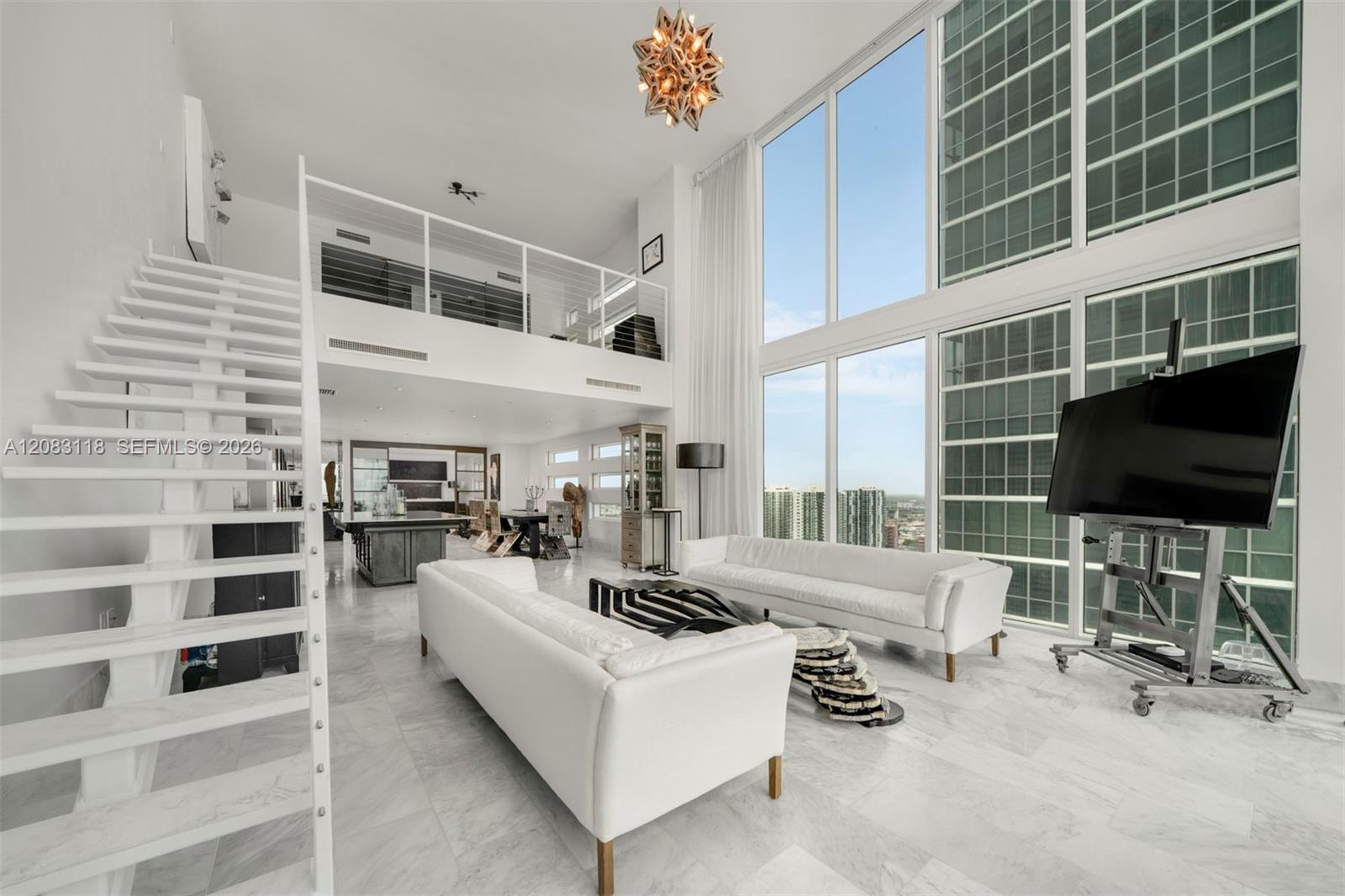 1040 Biscayne Blvd # 3304 — Photo 5