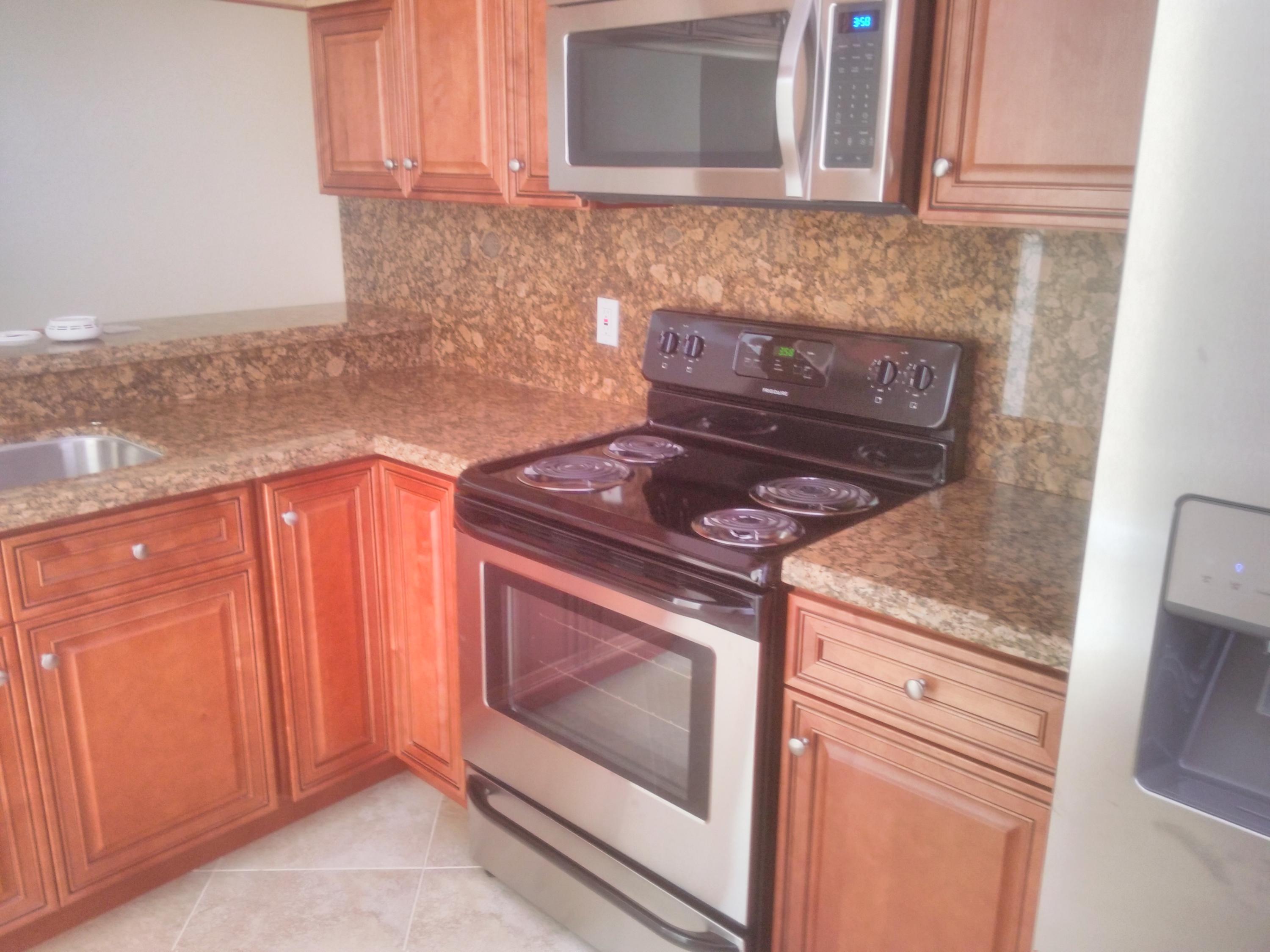 3710 Whitehall Drive # 103 — Photo 2